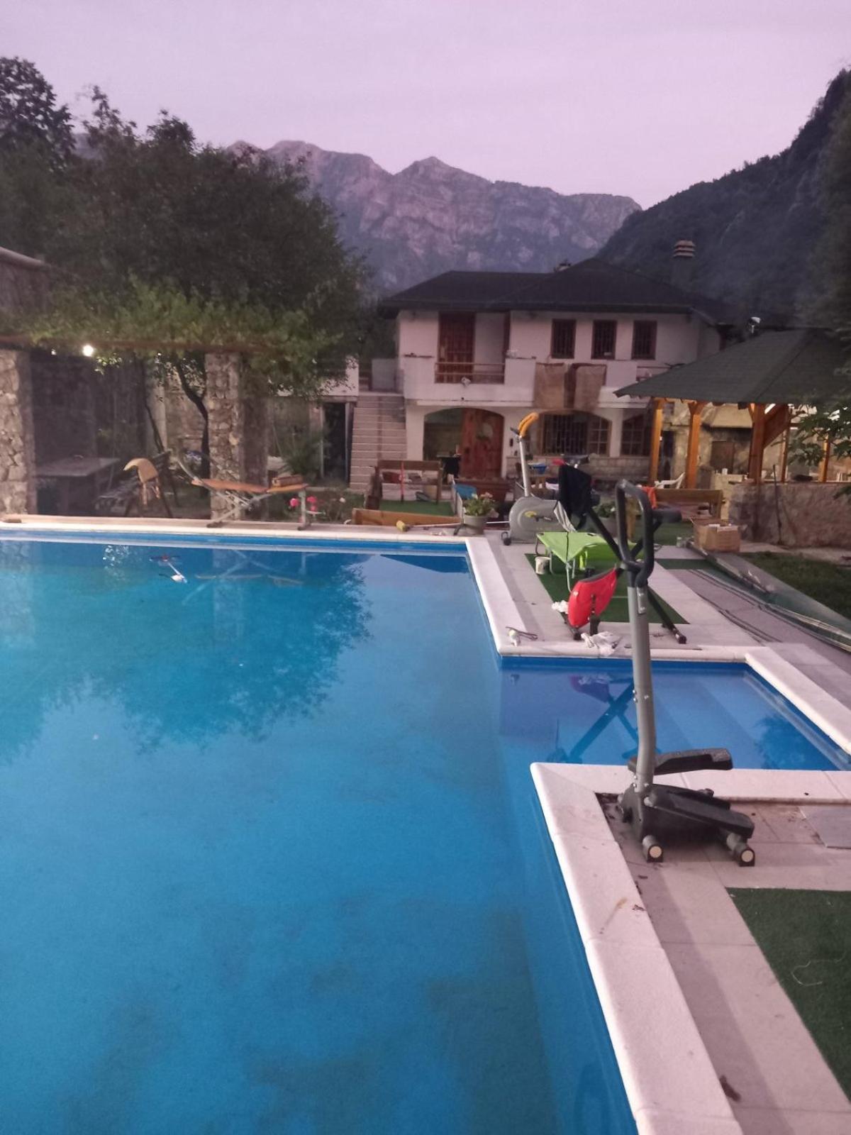 Kuca Za Odmor Sa Bazenom Diva Grabovica Villa Jablanica Exterior foto